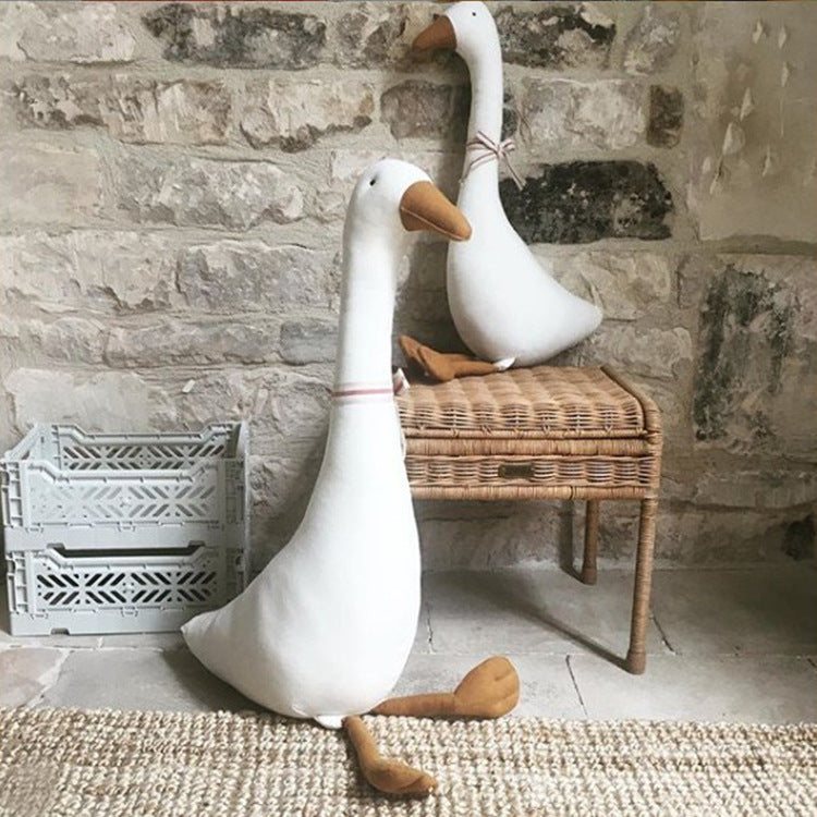 Coussin poupée oie en peluche