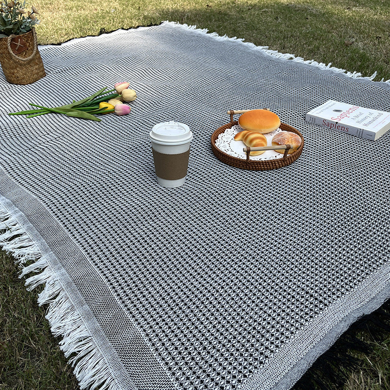 Couverture à carreaux polyvalente et durable pour l’intérieur et l’extérieur