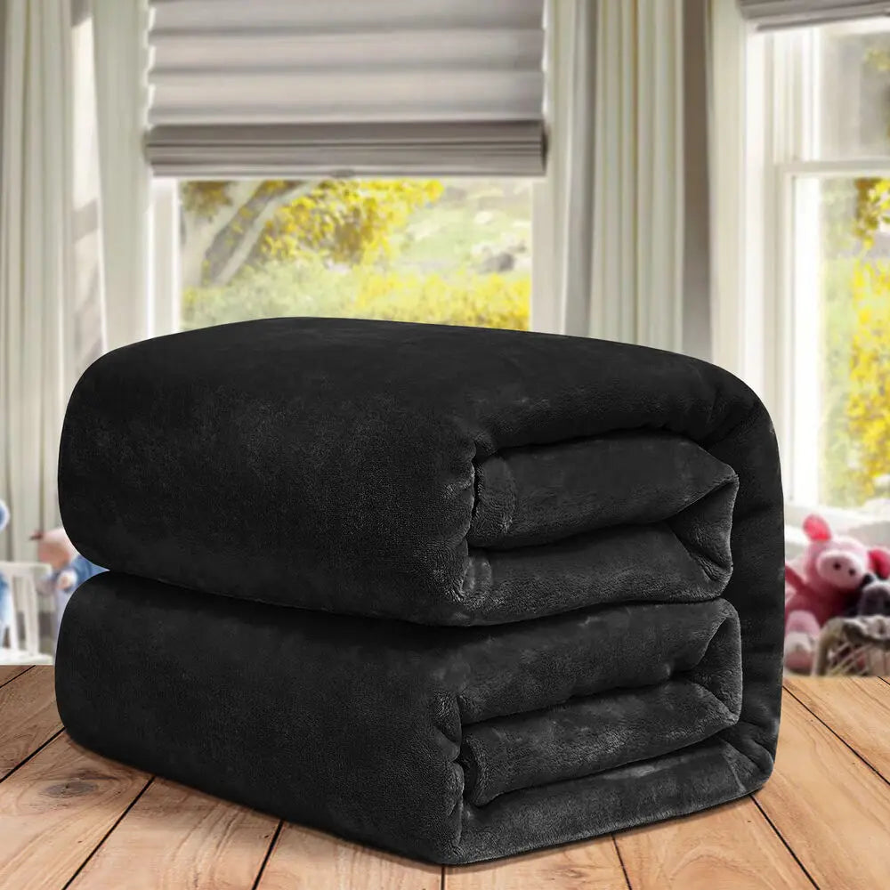 Couverture polaire douce – douillette pour les soirées fraîches – idéale pour une détente au chaud