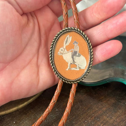Cravate bolo motif grenouille au banjo