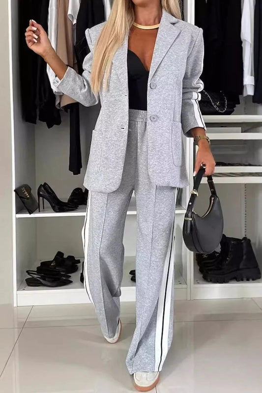 Ensemble blazer et pantalon à bandes latérales pour femme