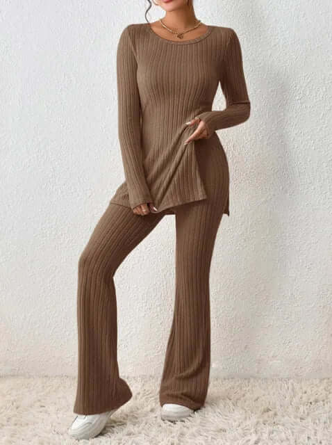 Ensemble coordonné en maille côtelée pour femme