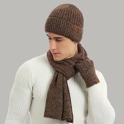 Ensemble d'hiver au style affirmé | avec bonnet, écharpe et gants au style affirmé