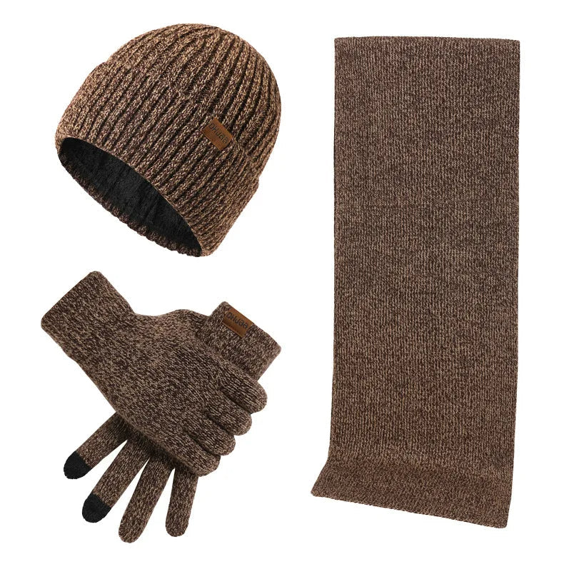 Ensemble d'hiver au style affirmé | avec bonnet, écharpe et gants au style affirmé