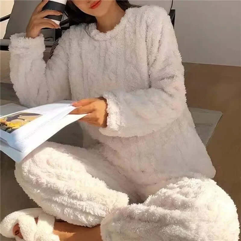 Ensemble de pyjama en polaire pour femme - tenue d'intérieur douce et chaude
