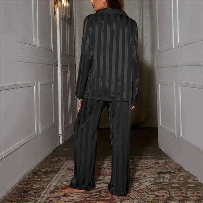 Ensemble de pyjama en satin à rayures élégant pour femme