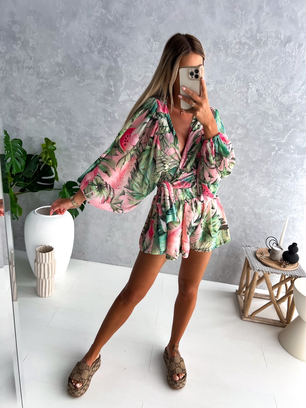 Ensemble deux pièces femme à imprimé tropical avec top cache-cœur