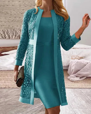 Ensemble deux pièces femme: robe et cardigan en dentelle
