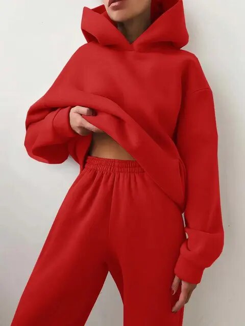 Ensemble loungewear femme, coupe décontractée, sweat à capuche et pantalon de jogging