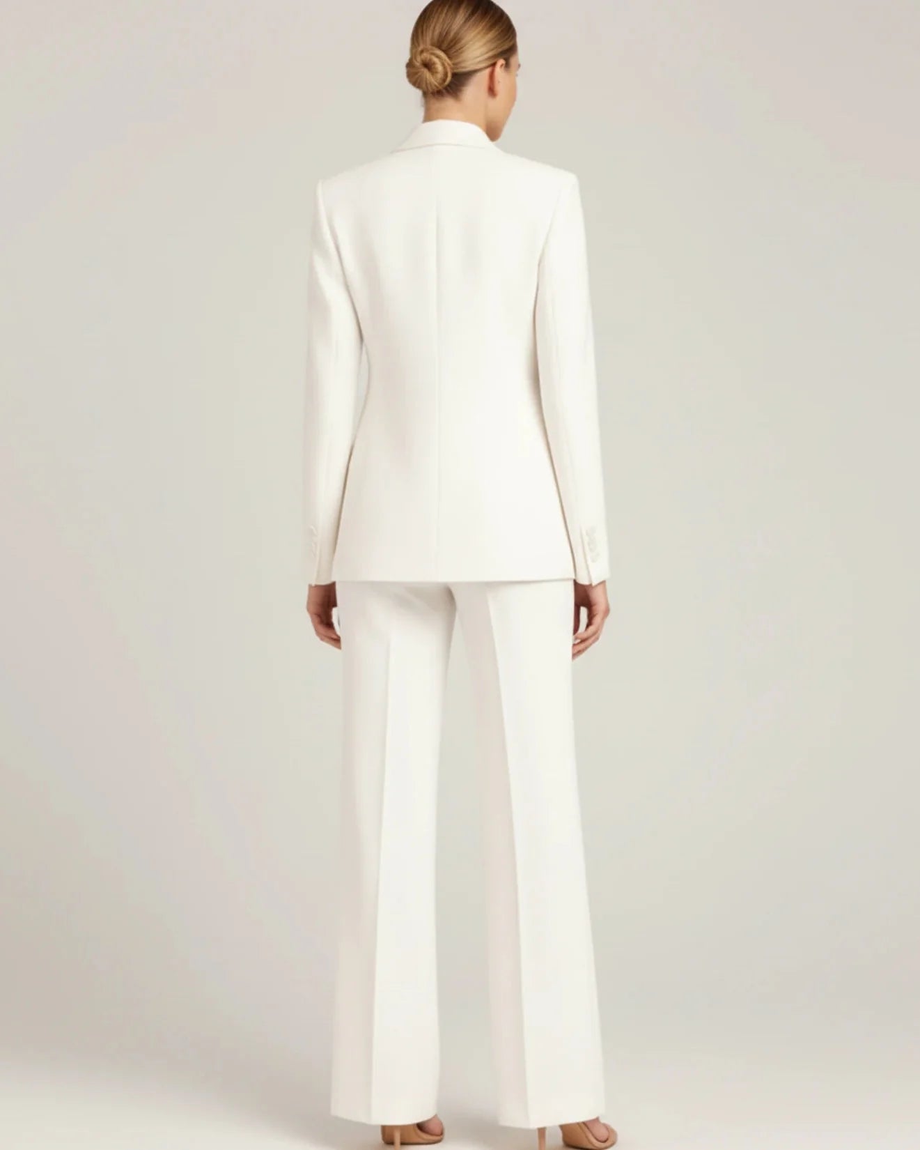 Ensemble tailleur chic pour femme à blazer long cintré