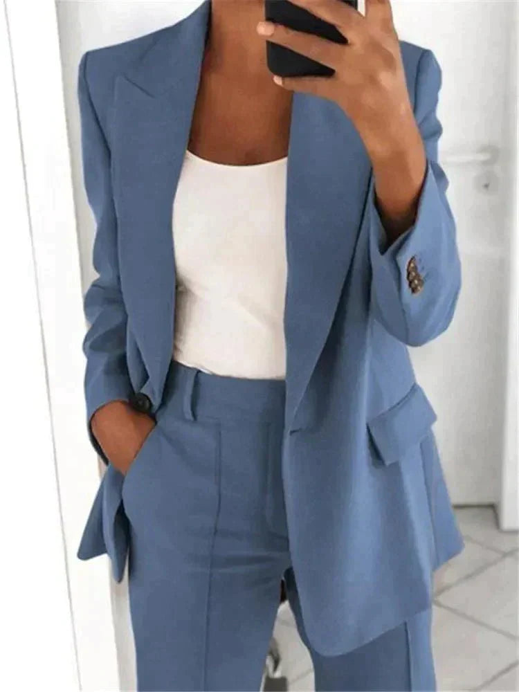 Ensemble tailleur coupe décontractée pour femme