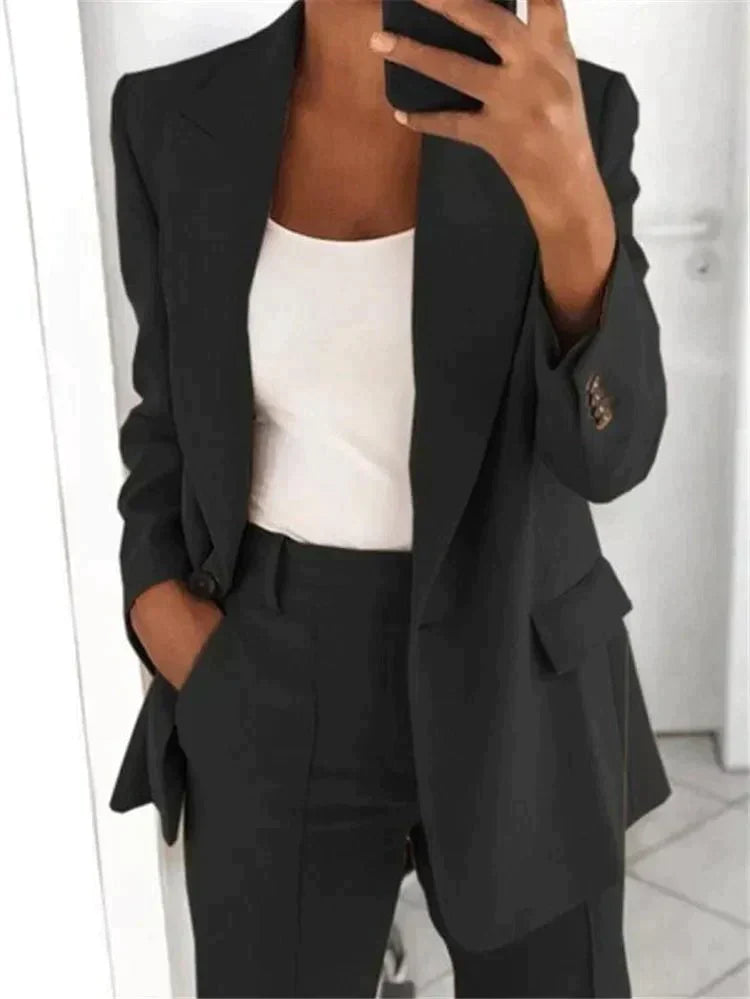 Ensemble tailleur coupe décontractée pour femme