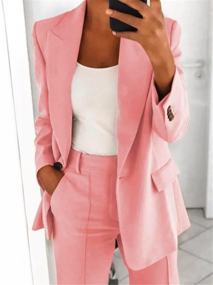 Ensemble tailleur coupe décontractée pour femme