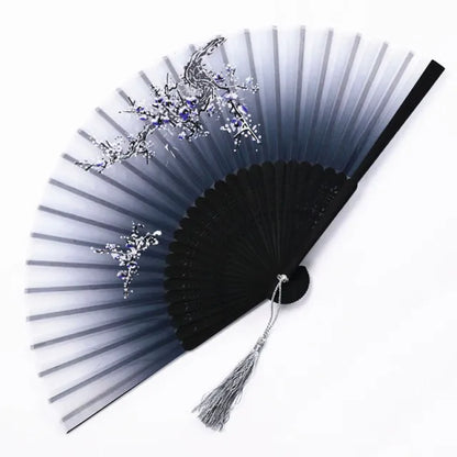 Éventail de style japonais traditionnel à motif floral