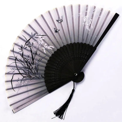 Éventail de style japonais traditionnel à motif floral