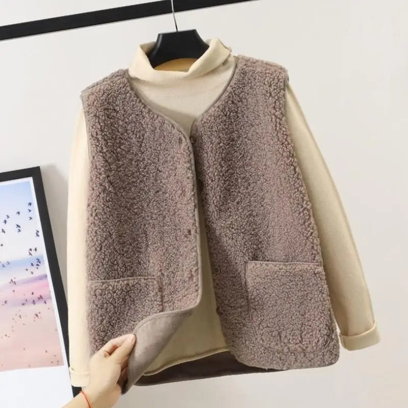 Gilet femme sans manches en maille à boutons