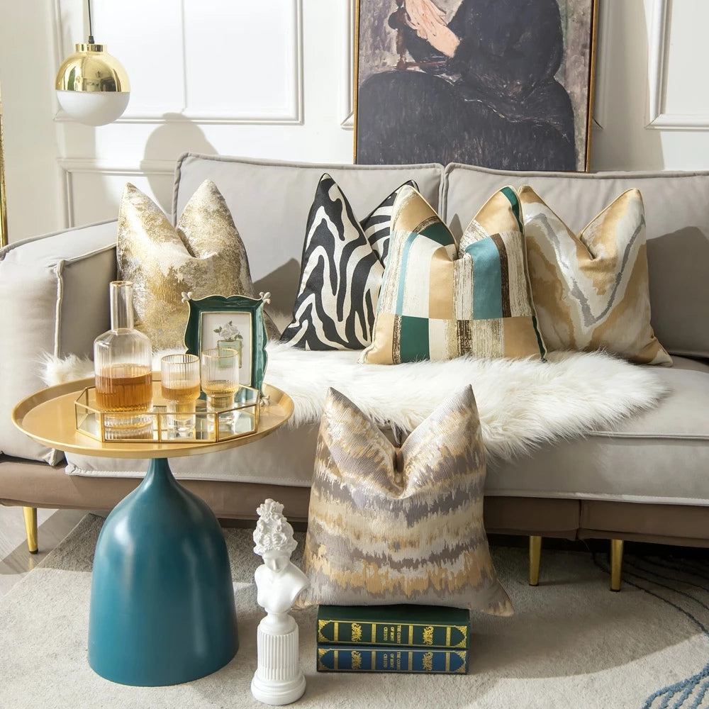 Housse de coussin de luxe dorée