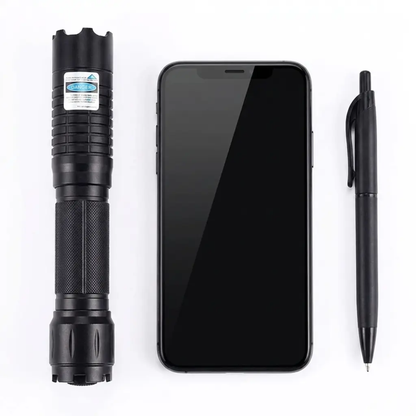 Lampe torche laser à faisceau bleu, sortie optique haute intensité 450 nm, portée tactique 5000 m+, corps en aluminium à focalisation réglable, capable d’allumage thermique