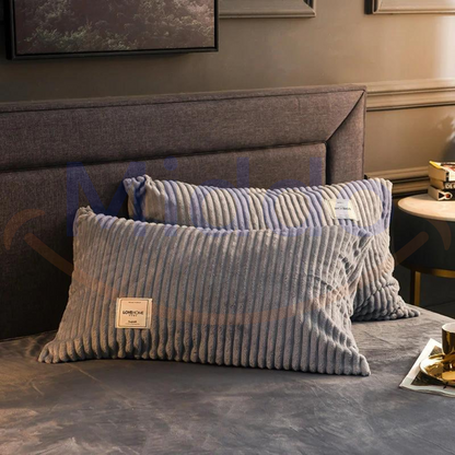 Lot de 2 housses de coussin en polaire velours | Agréablement douces et chaudes