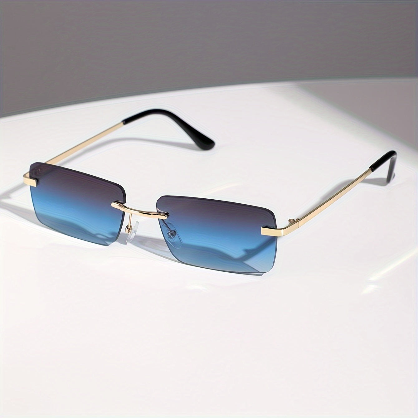 Lunettes de soleil pour homme avec protection UV et monture métallique légère – conception sans cerclage