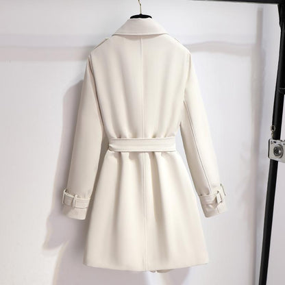 Manteau ceinturé à double boutonnage femme