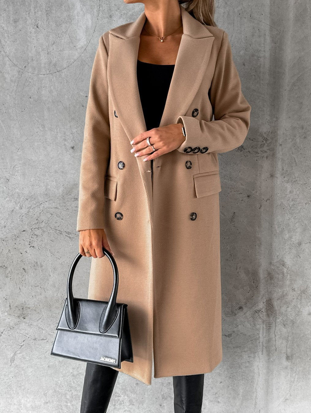 Manteau d’hiver élégant alliant style et chaleur