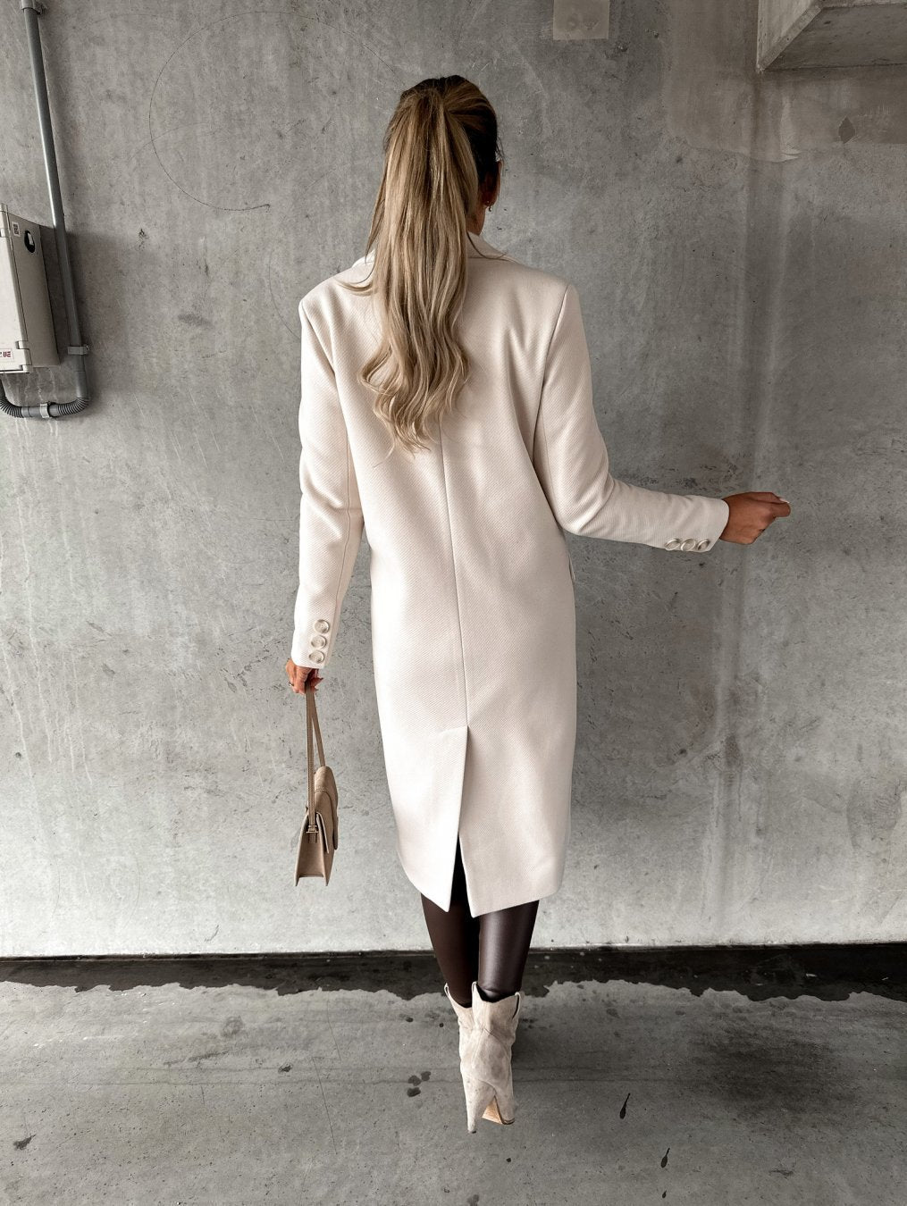 Manteau d’hiver élégant alliant style et chaleur
