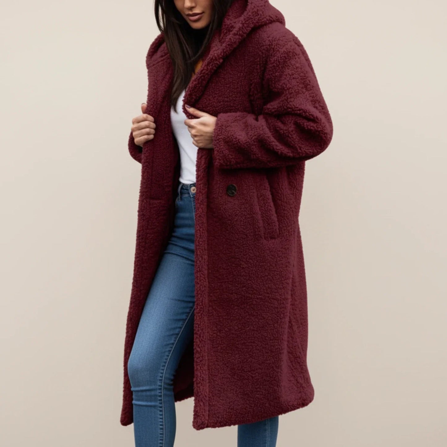 Manteau d'hiver long à capuche en teddy pour femme