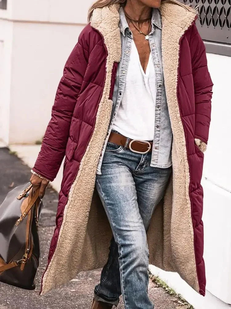 Manteau long en polaire réversible à capuche – chaleur et style pour l’hiver