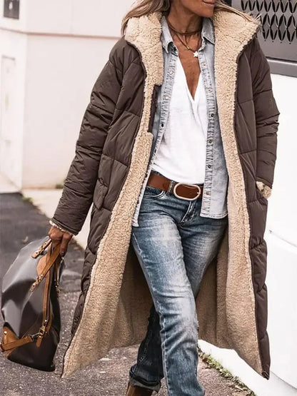 Manteau long en polaire réversible à capuche – chaleur et style pour l’hiver