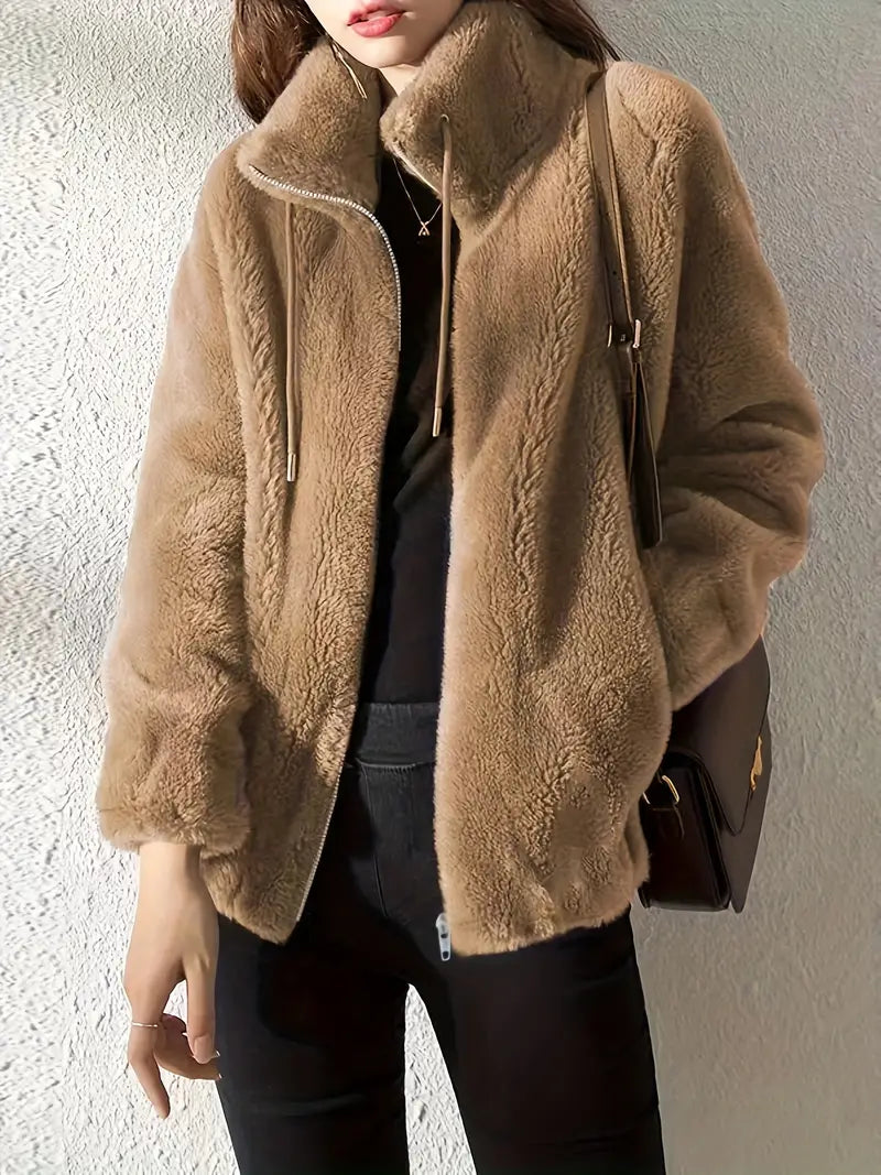 Manteau zippé en fausse fourrure pour femme