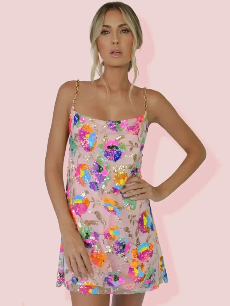 Mini-robe nuisette fleurie pour femme - bretelles en chaîne, dos nu