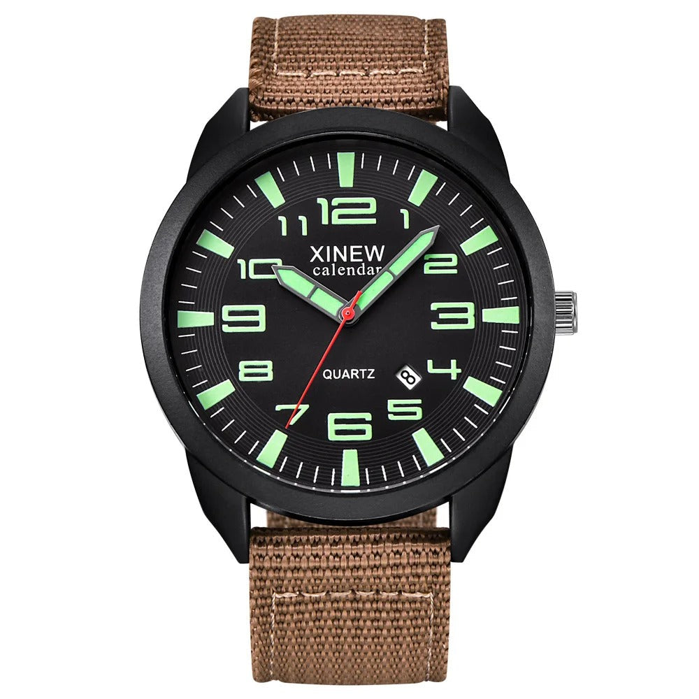 Montre à quartz avec cadran luminescent et calendrier