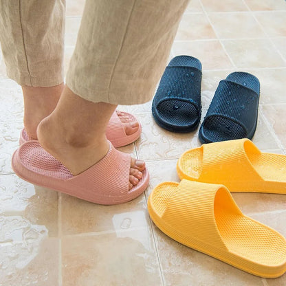 Mules pour épine calcanéenne, fasciite plantaire et pieds douloureux