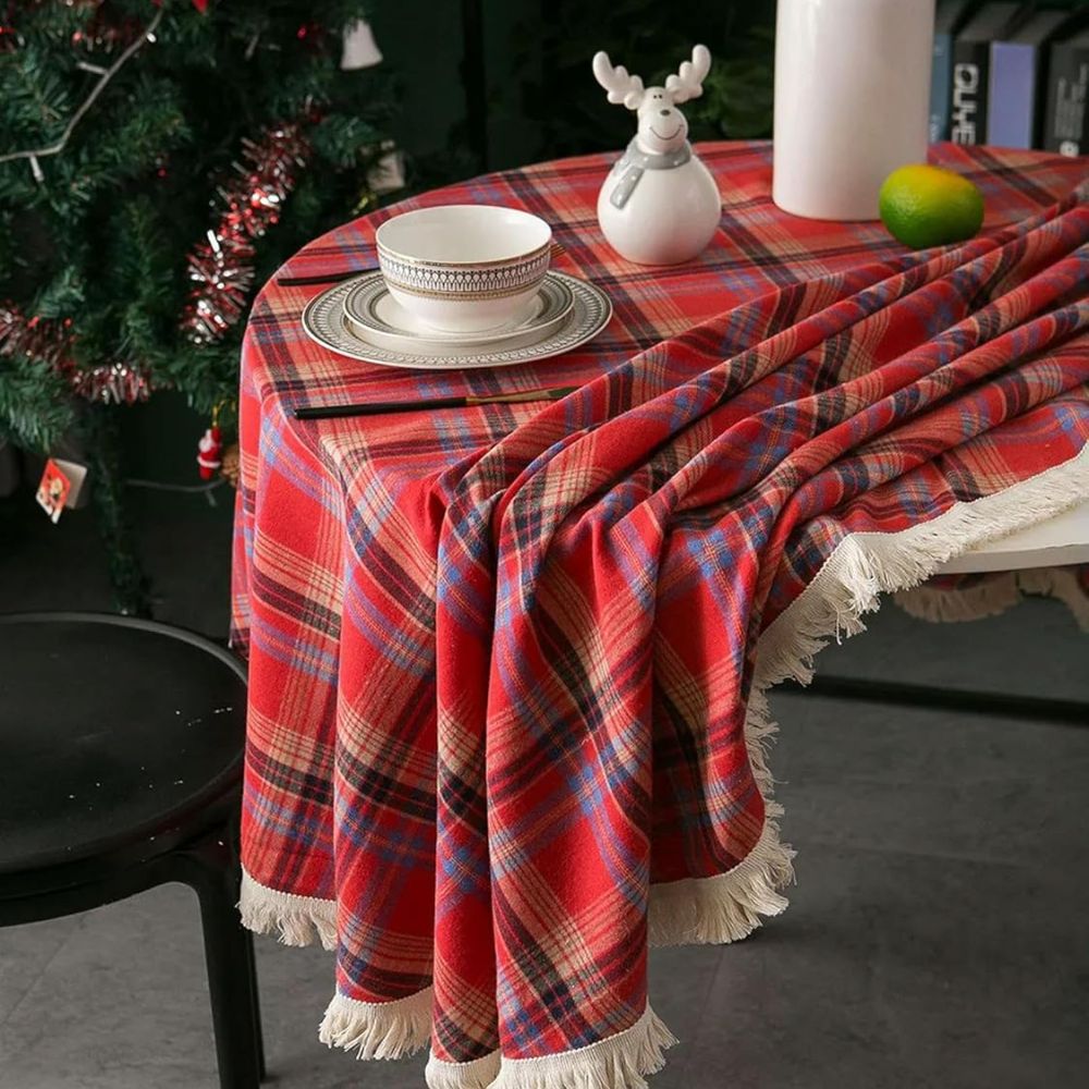 Nappe ronde à carreaux vintage pour les fêtes