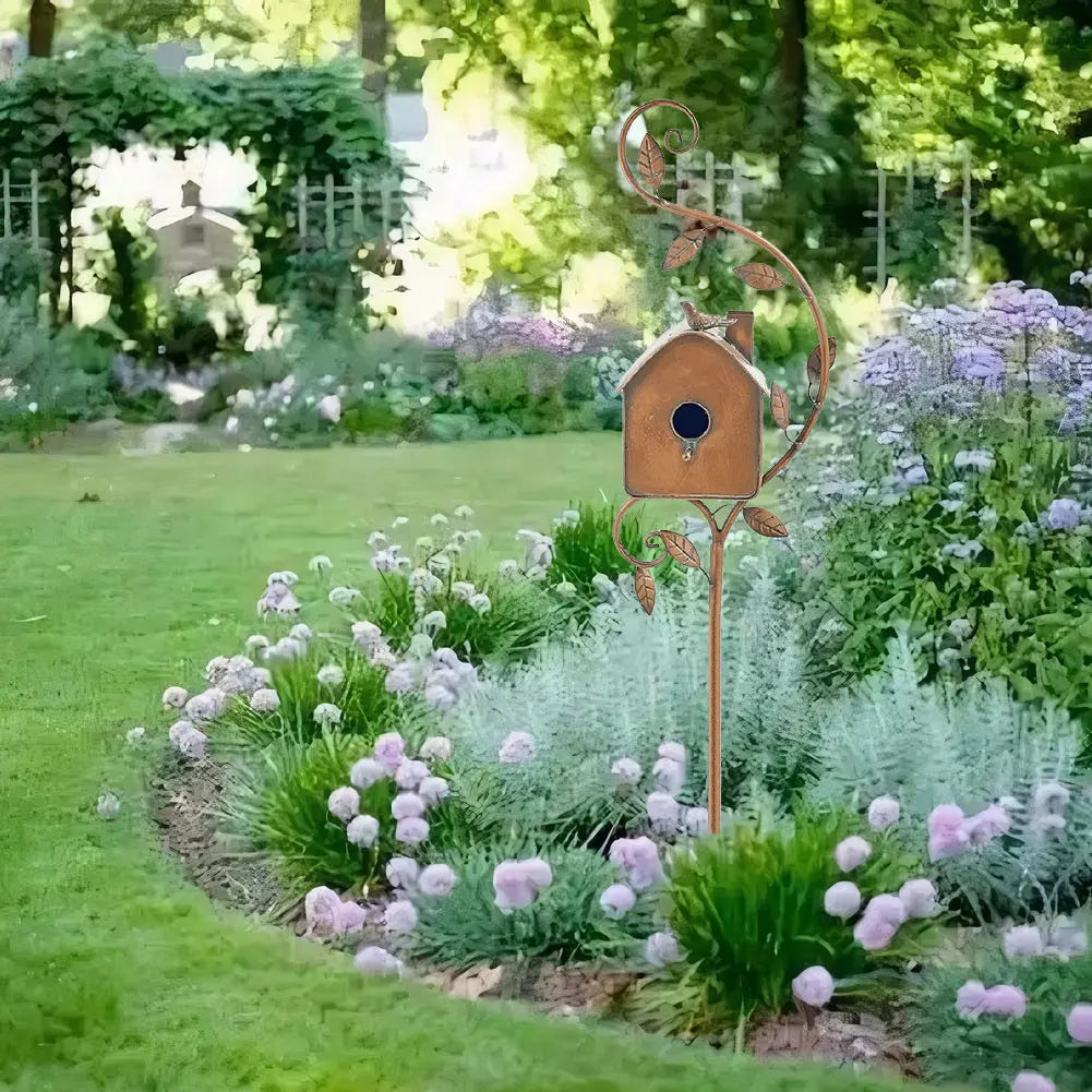 Nichoir élégant sur piquet pour jardin et terrasse