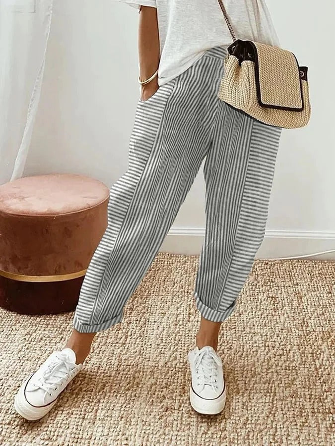 Pantalon 7/8 rayé confortable pour femme