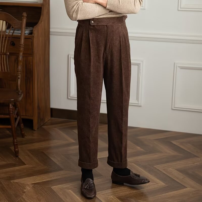 Pantalon à plis pour homme