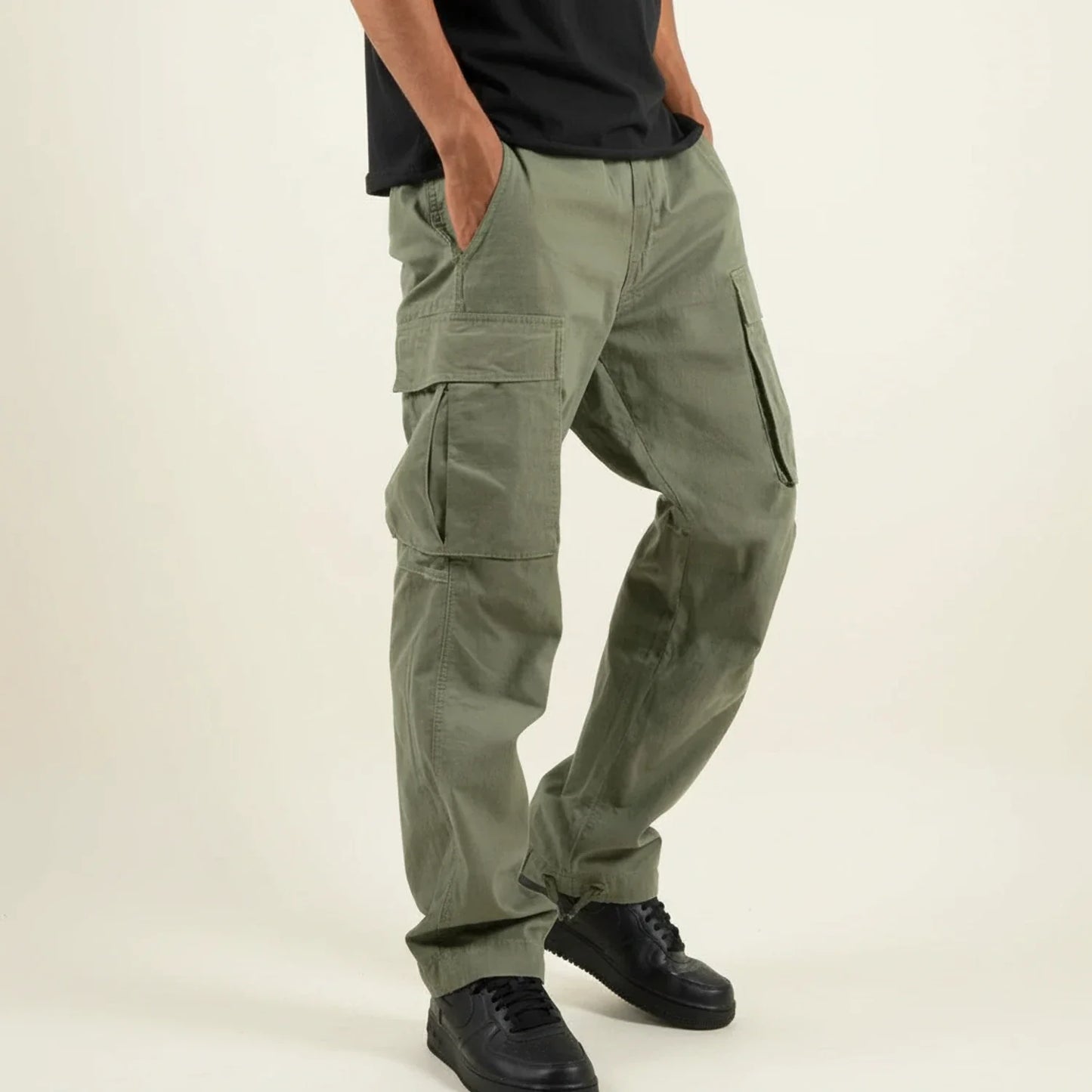 Pantalon cargo coupe ample pour homme