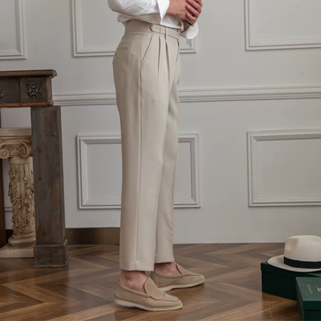 Pantalon élégant et intemporel