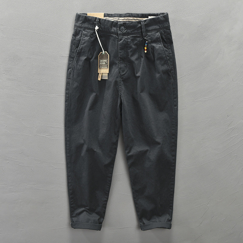 Pantalon homme raccourci à plis, coupe fuselée