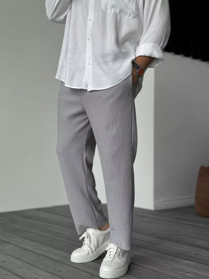 Pantalon plissé à jambes larges pour homme