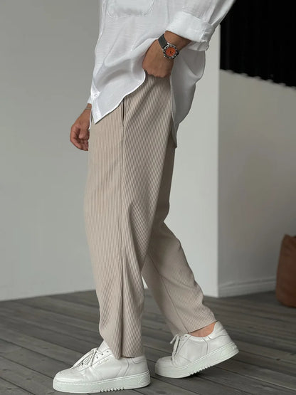 Pantalon plissé à jambes larges pour homme
