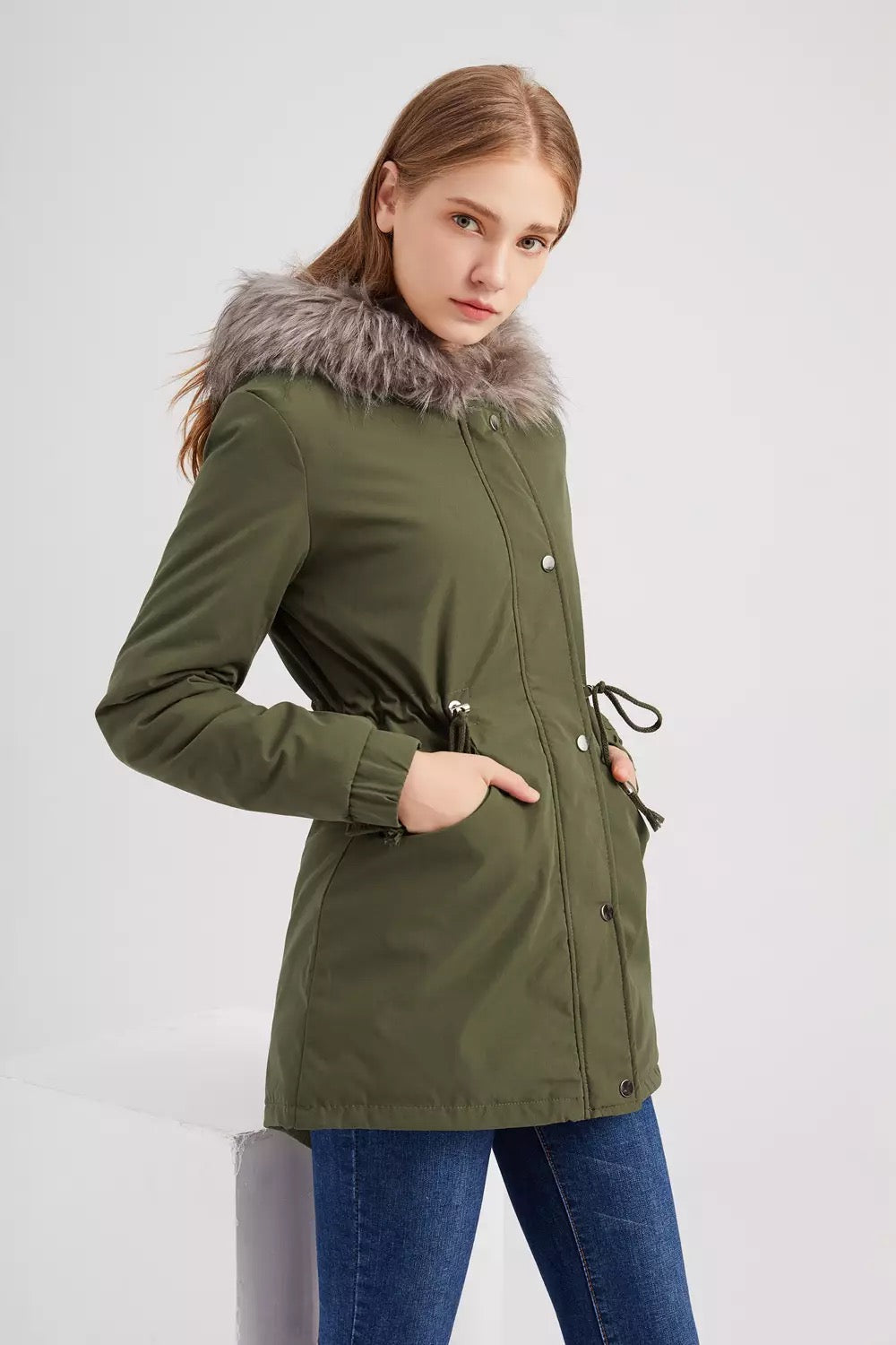 Parka d’hiver élégante avec poches pratiques