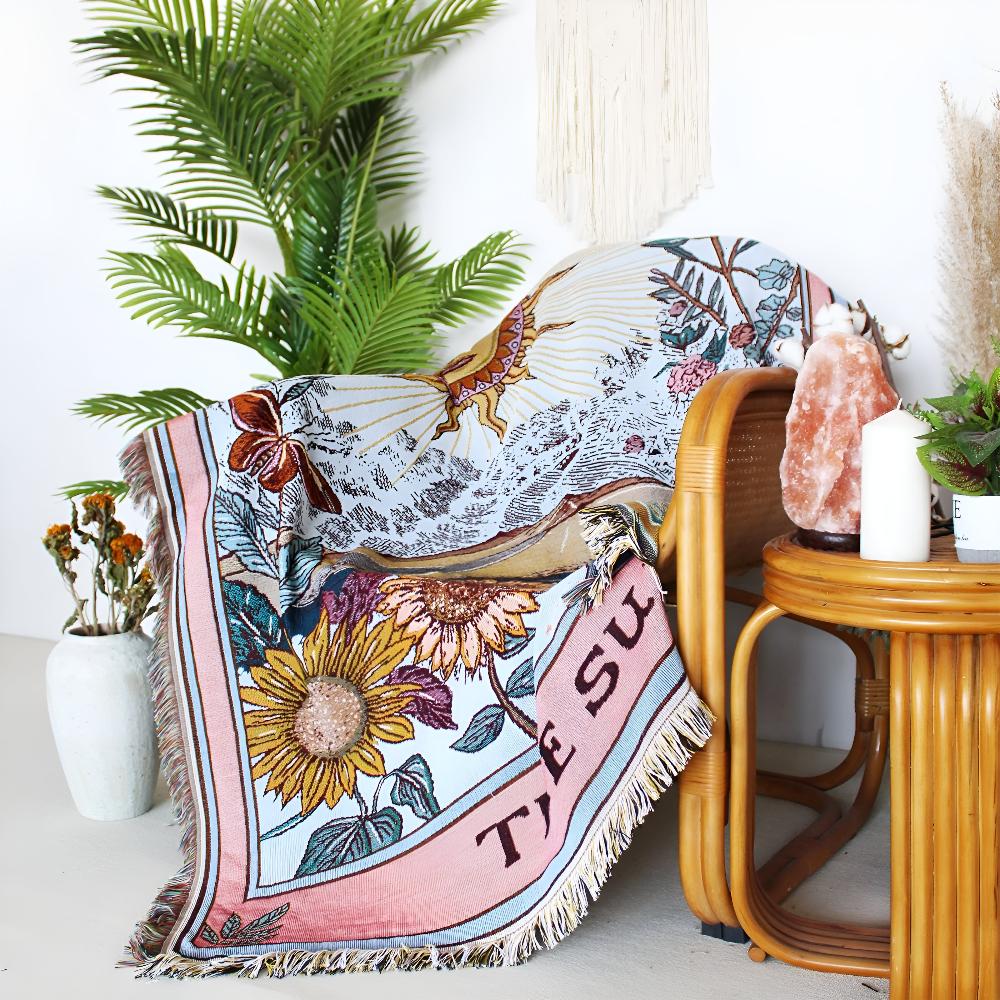 Plaid bohème façon tapisserie motif soleil