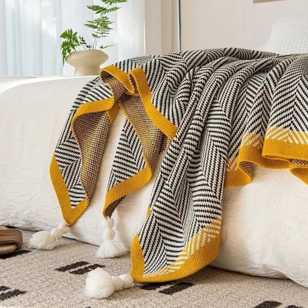 Plaid de luxe à chevrons dorés