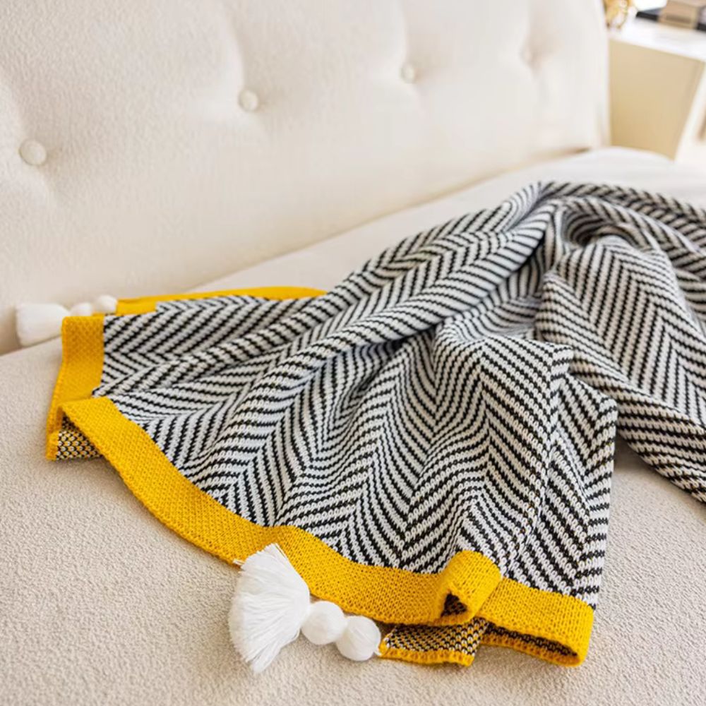 Plaid de luxe à chevrons dorés