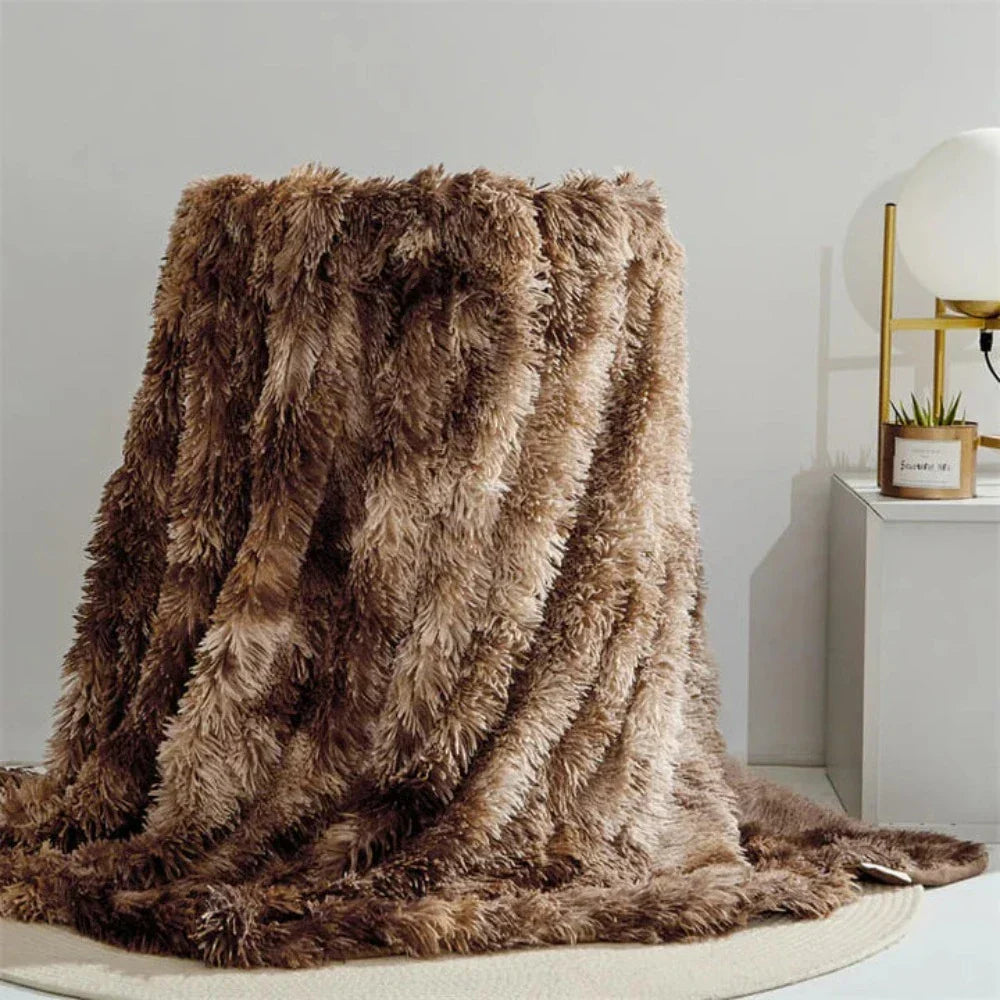 Plaid duveteux en fausse fourrure