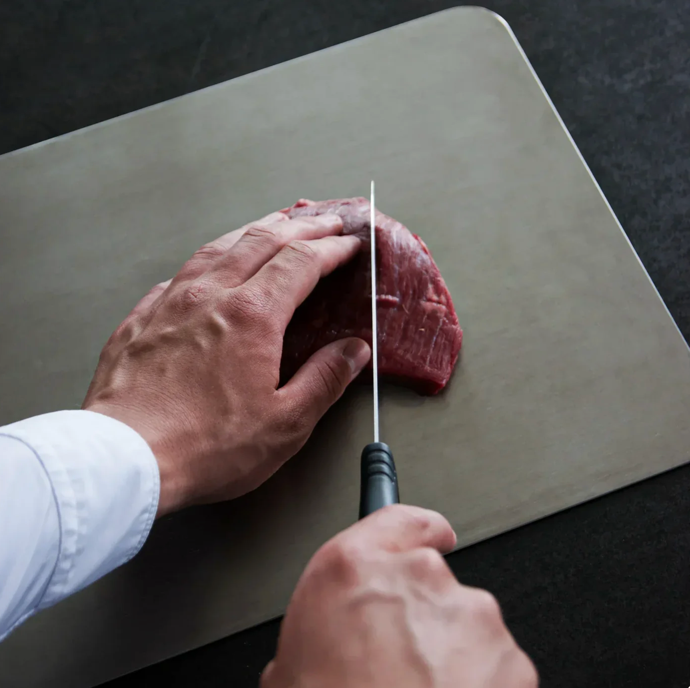 Planche à découper en titane professionnelle - résistante aux rayures et sans BPA