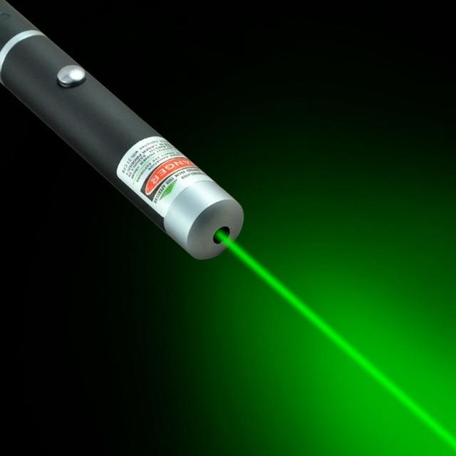 Pointeur laser haute performance à couleurs multiples – rouge, vert, bleu-violet